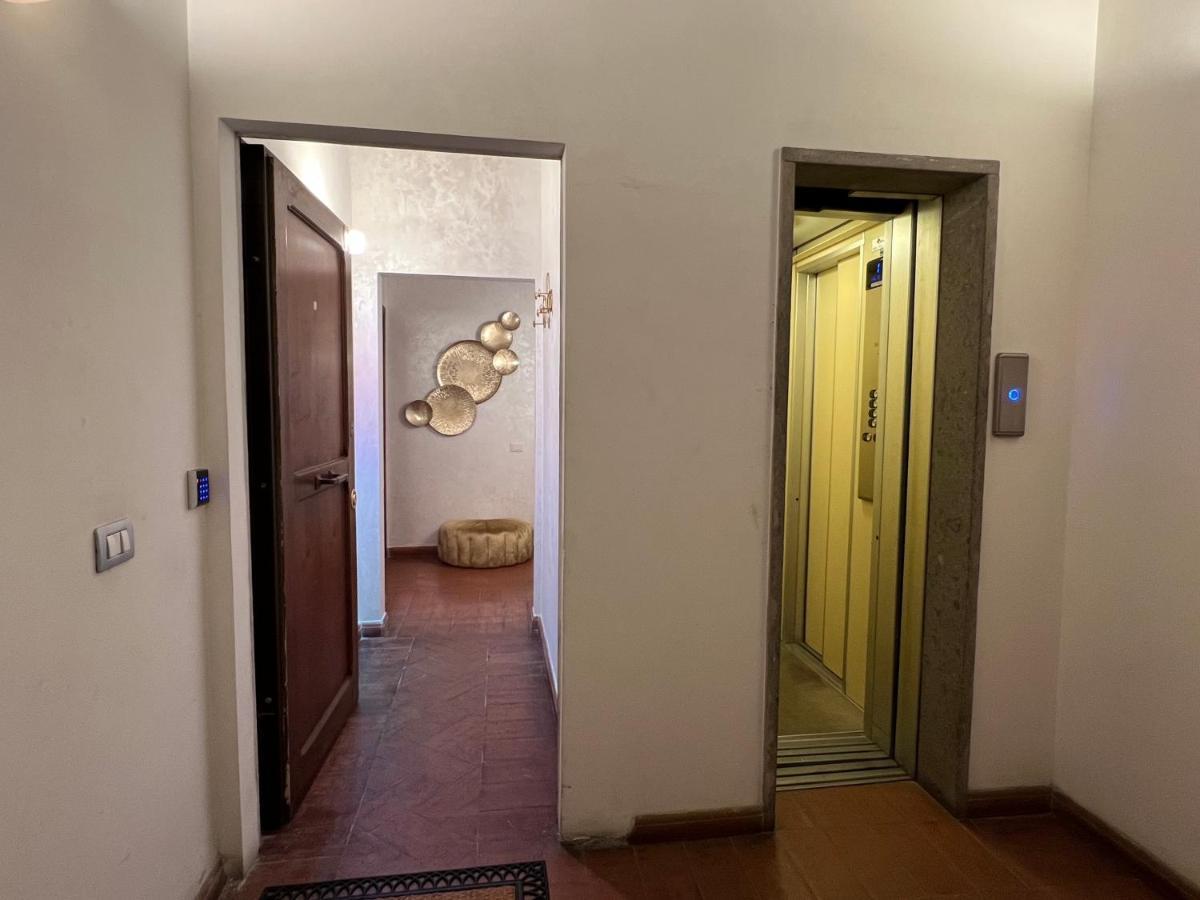 Campo De Fiori Chic Apartment Roma Exterior foto