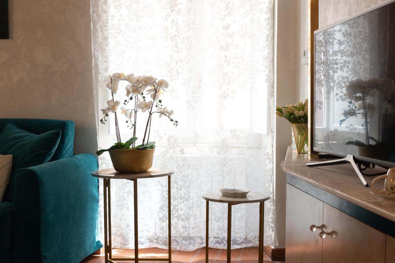 Campo De Fiori Chic Apartment Roma Exterior foto